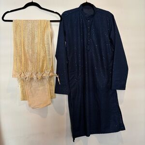 Traditional Indian Men's Formalwear Sequin Embroidered Kurta Set in Navy, Sz 38